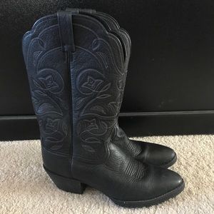 Ariat Black Women’s Western Boots - Style Heritage R #15770 10 B 10001037